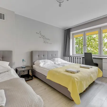 Grand Sands アパート ソポト